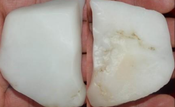 點(diǎn)擊進(jìn)入下一頁(yè) 玉石顏色鑒別 玉石鑒別 石英巖玉 石英巖玉與和田玉 玉石結(jié)構(gòu) 和田玉 白色石英巖玉