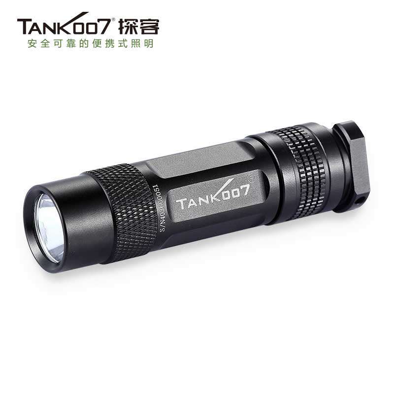 1577508660492756.jpg 手電筒廠家