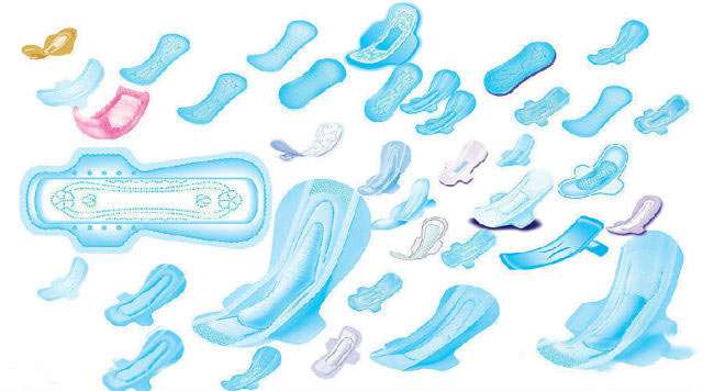 客戶買了紫光手電驗熒光劑，先拿面膜大姨媽巾開刀 